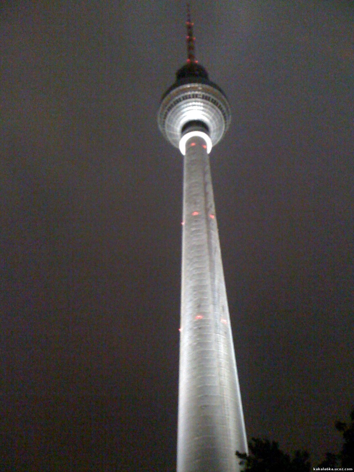 Берлинската ТВ кула.
